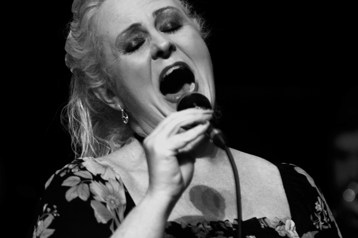 Lakeside at 5: Leisa Keen Trio image