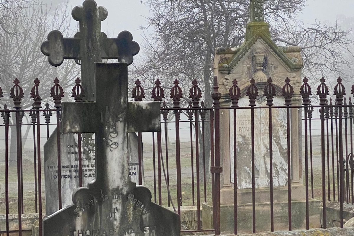 Celtic Graveside Yarns image